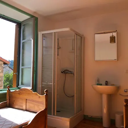 Holiday home Large 100 Year Old House In Lovely Walking Area Fayet-Ronaye